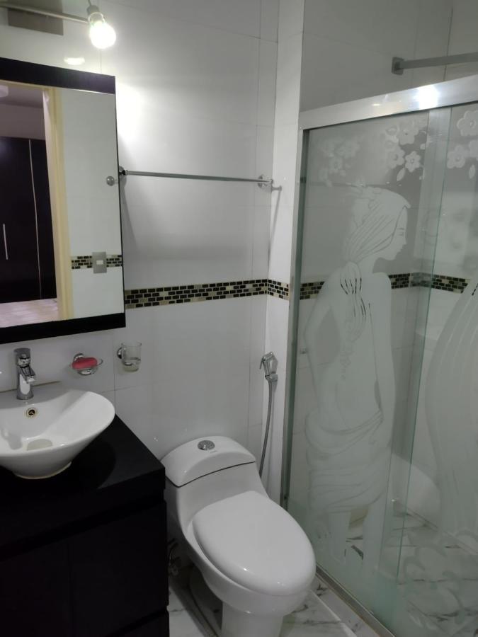 Apartamento Frente Al Aeropuerto De Maiquetía Kültér fotó